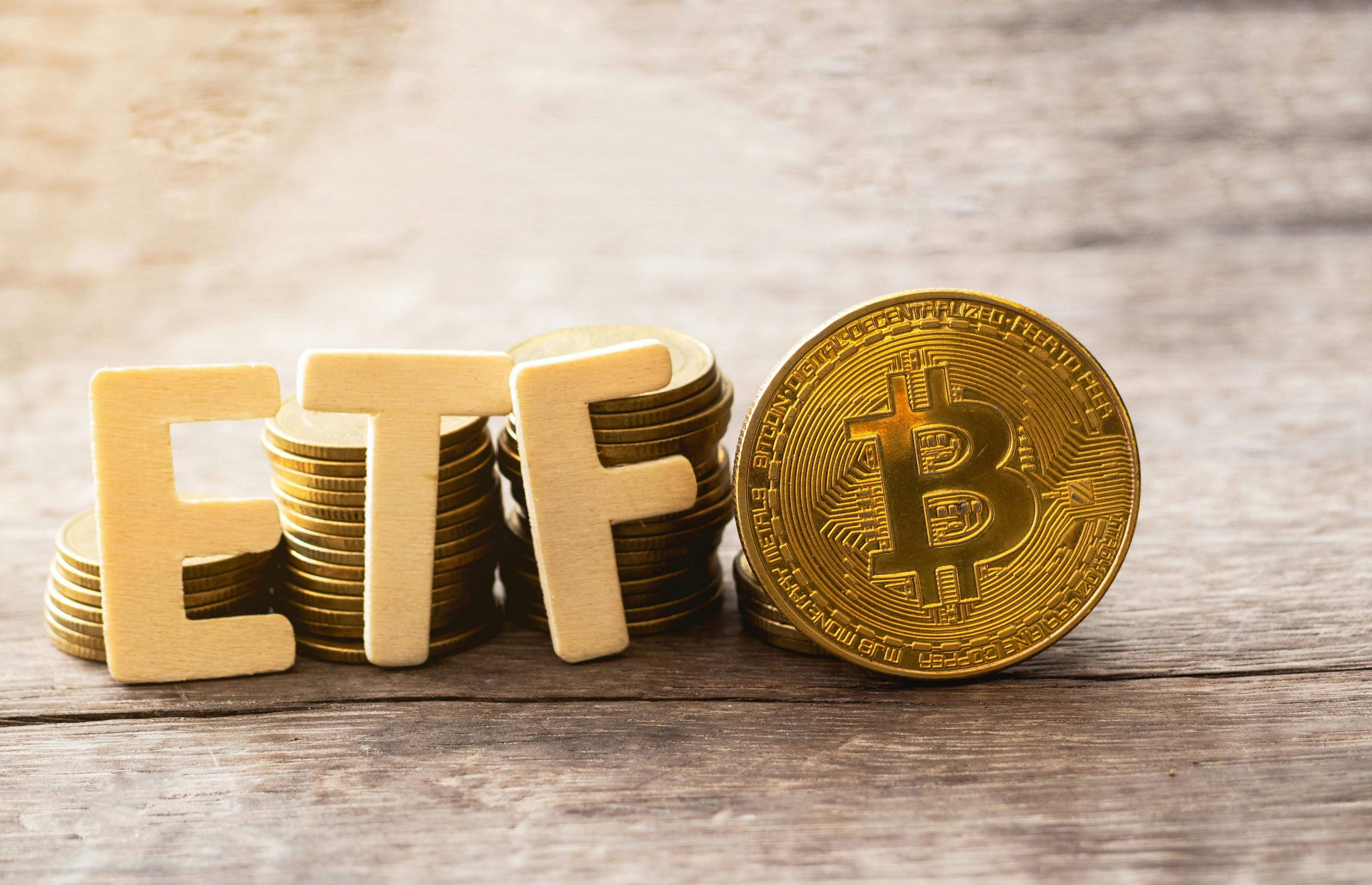 "Bitcoin ETF: Cobertura mediática coordinada"
